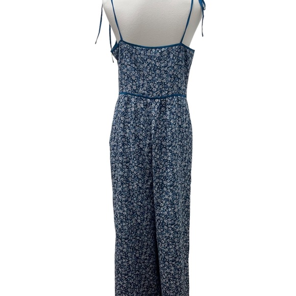 ALI & JAY Lagoon Stolls Blue Floral Wide-Leg Jumpsuit, size large. Damage flaws - Picture 11 of 17